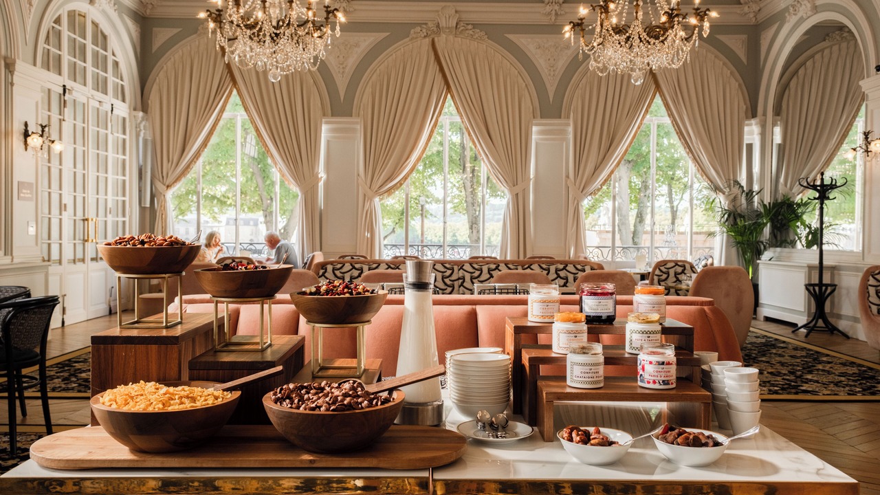 Photo of Others in Notre-Dame