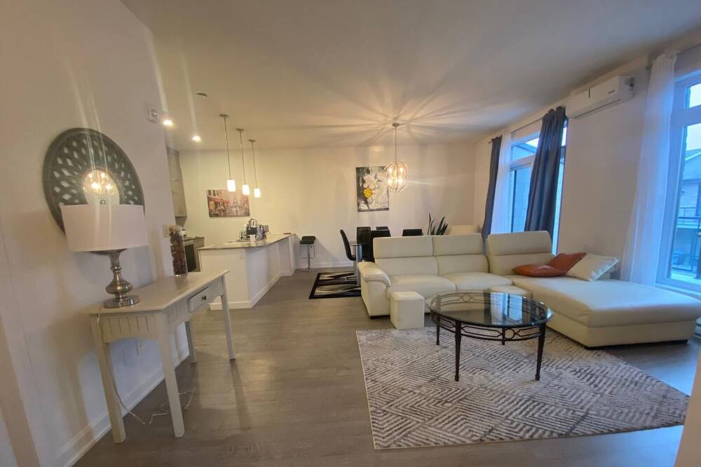 Photo of Livingroom in Blainville