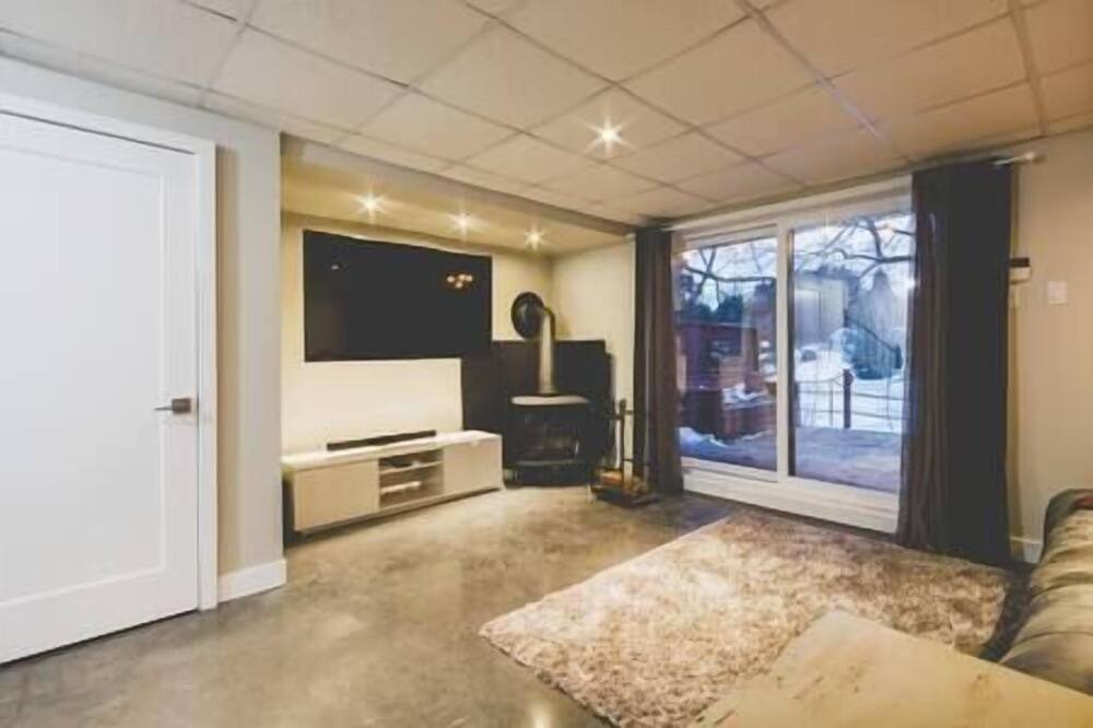 Photo of Bedroom in Rawdon