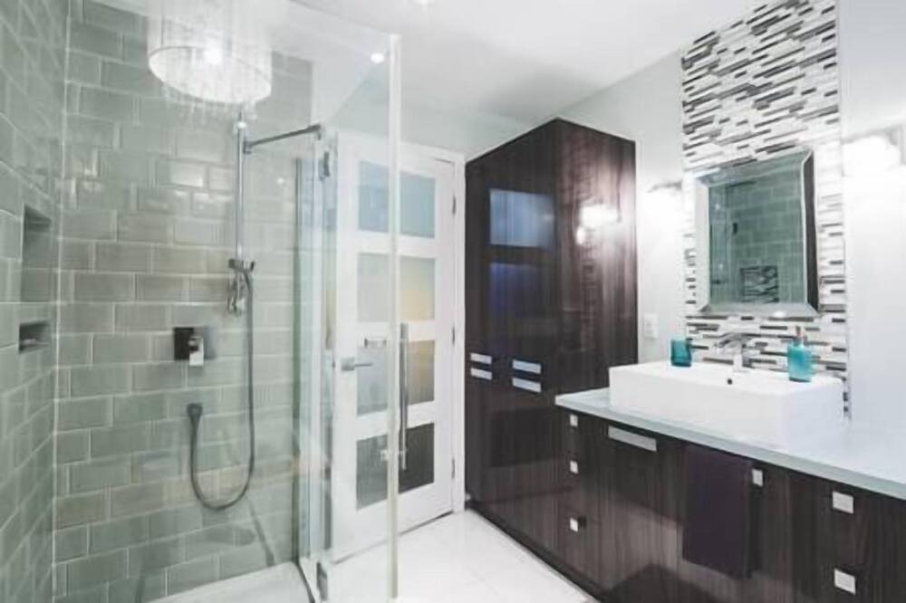 Photo of Bathroom in Rawdon