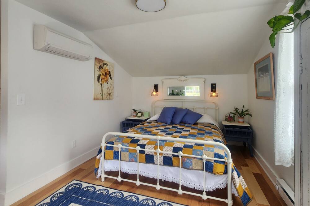 Photo of Bedroom in Warrenton
