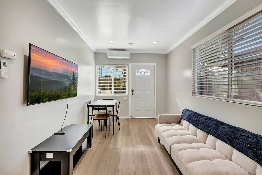 Photo of Livingroom in Rowland Heights