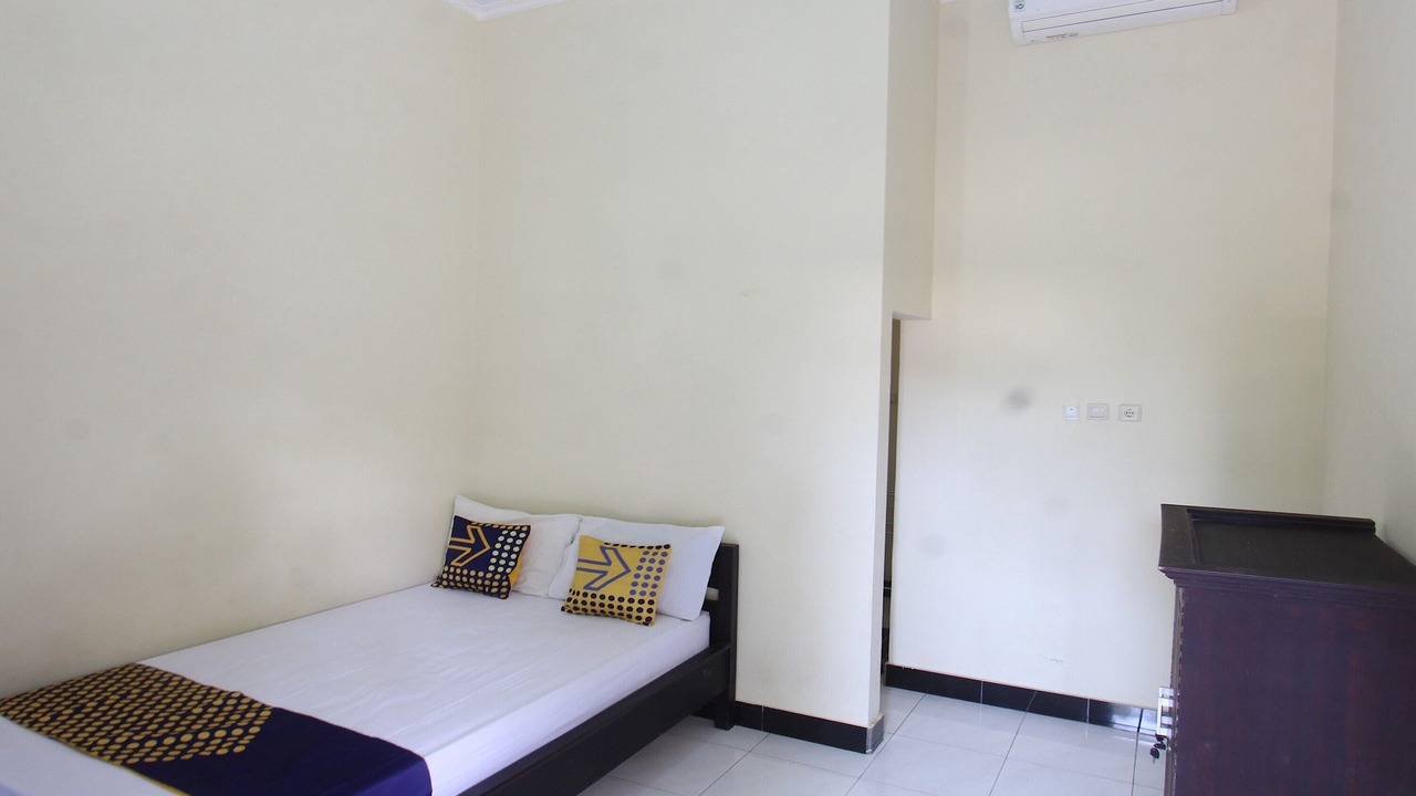 Photo of Bedroom in Tanjung
