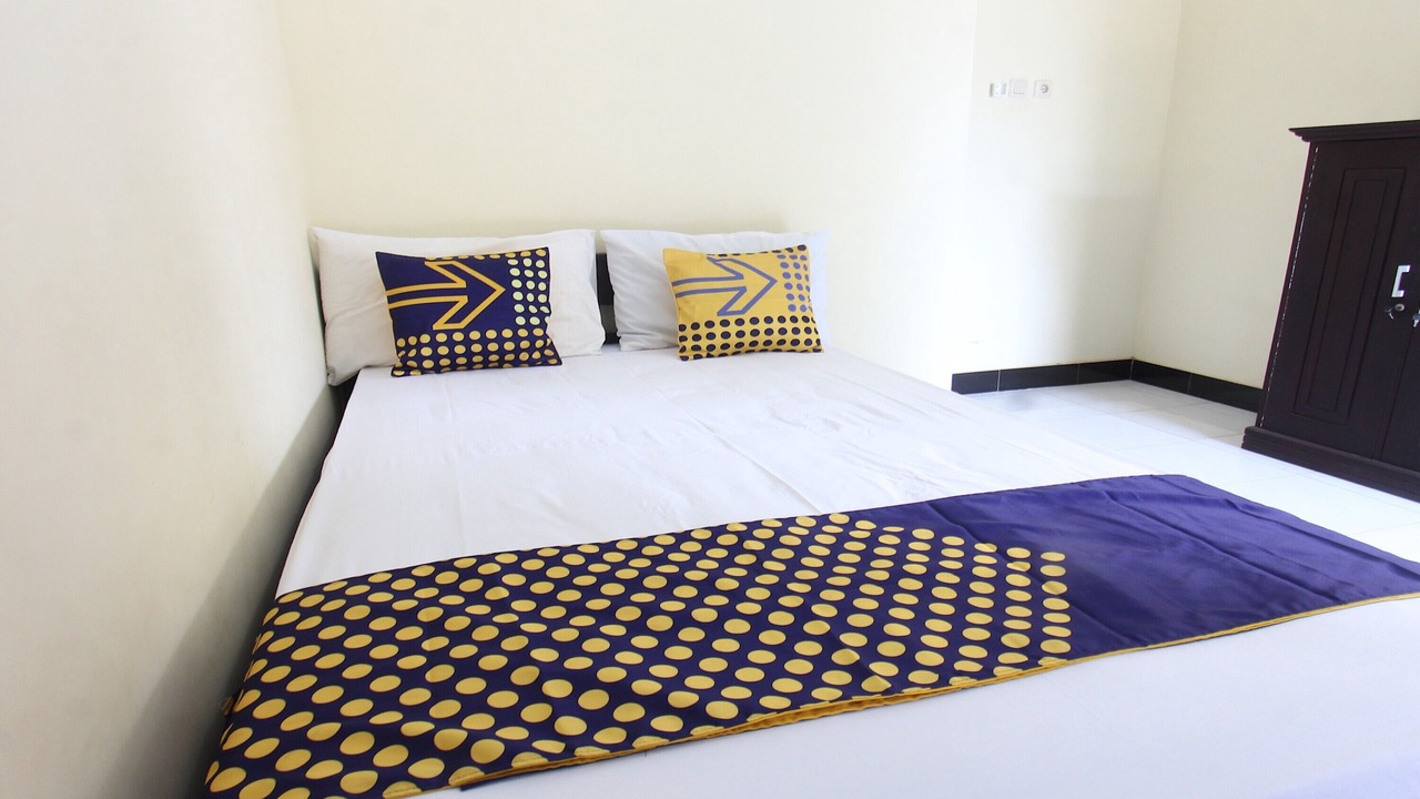 Photo of Bedroom in Tanjung