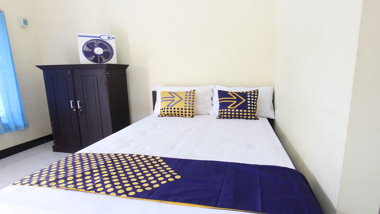 Photo of Bedroom in Tanjung