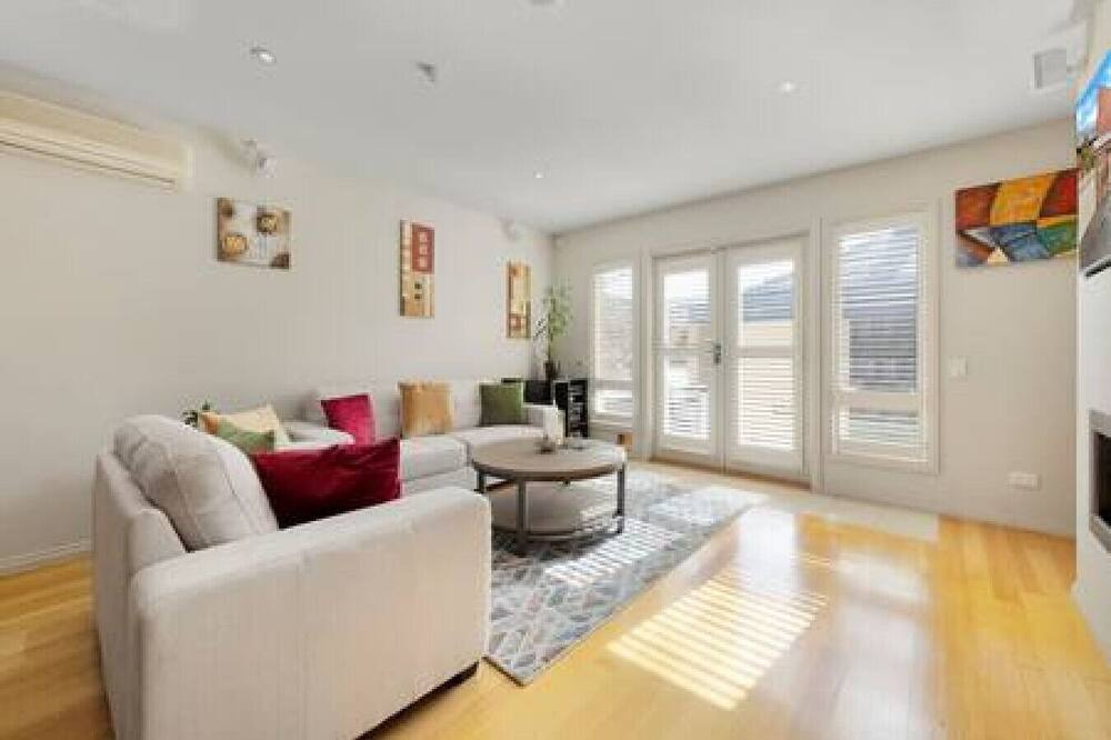 Photo of Others in Prahran