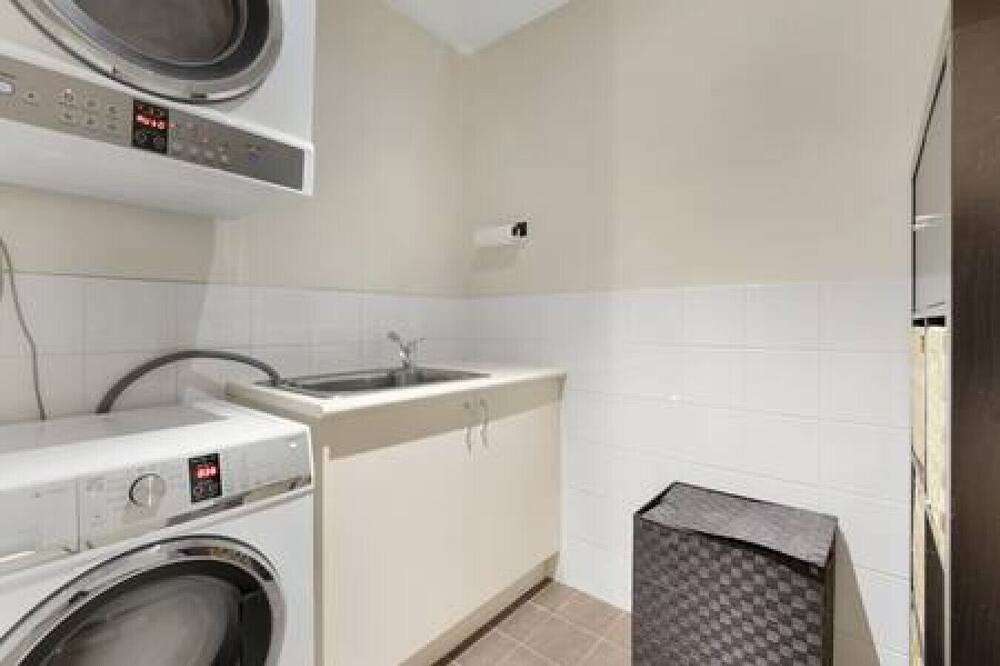 Photo of Others in Prahran