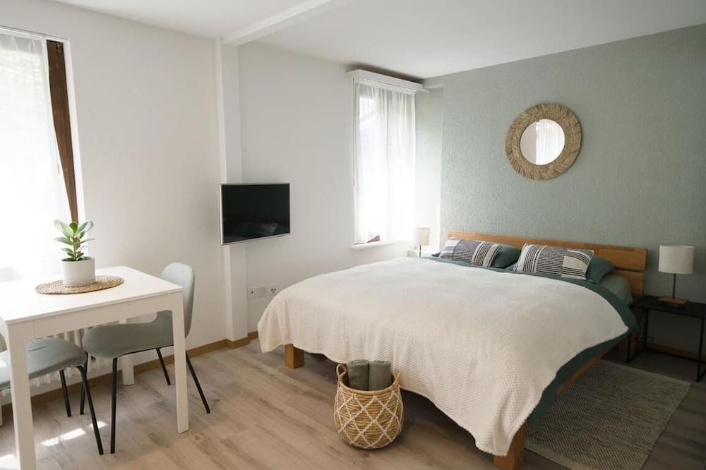 Photo of Bedroom in Faulensee
