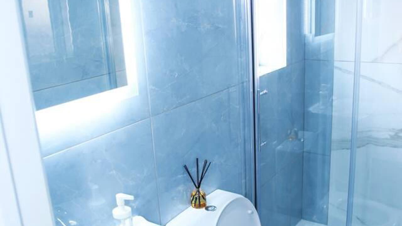 Photo of Bathroom in Roxbourne