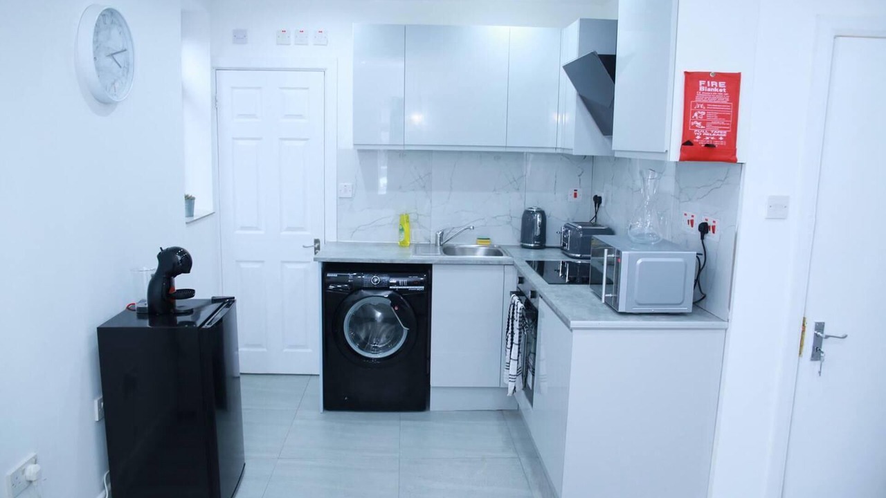 Photo of Kitchen in Roxbourne