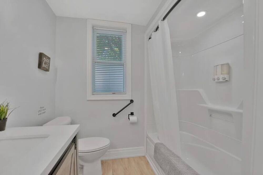 Photo of Bathroom in North Kawartha