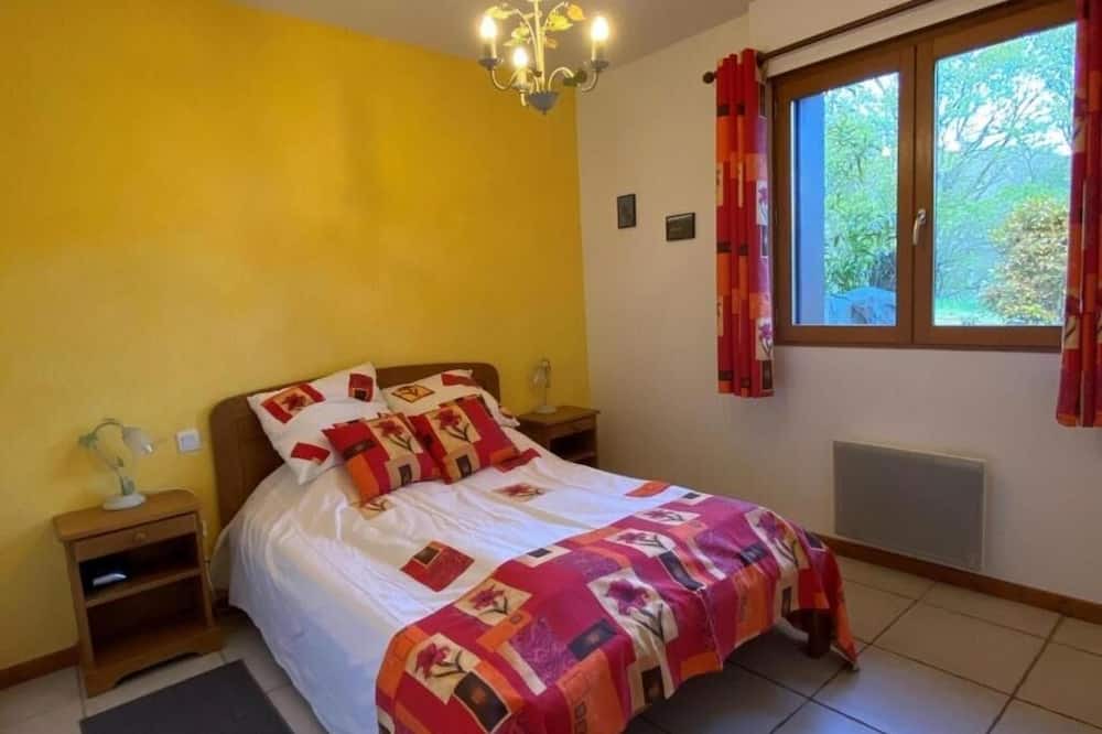 Photo of Bedroom in Connac