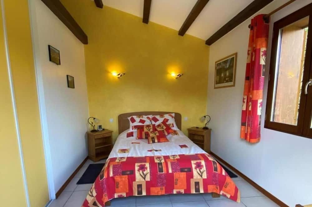 Photo of Bedroom in Connac