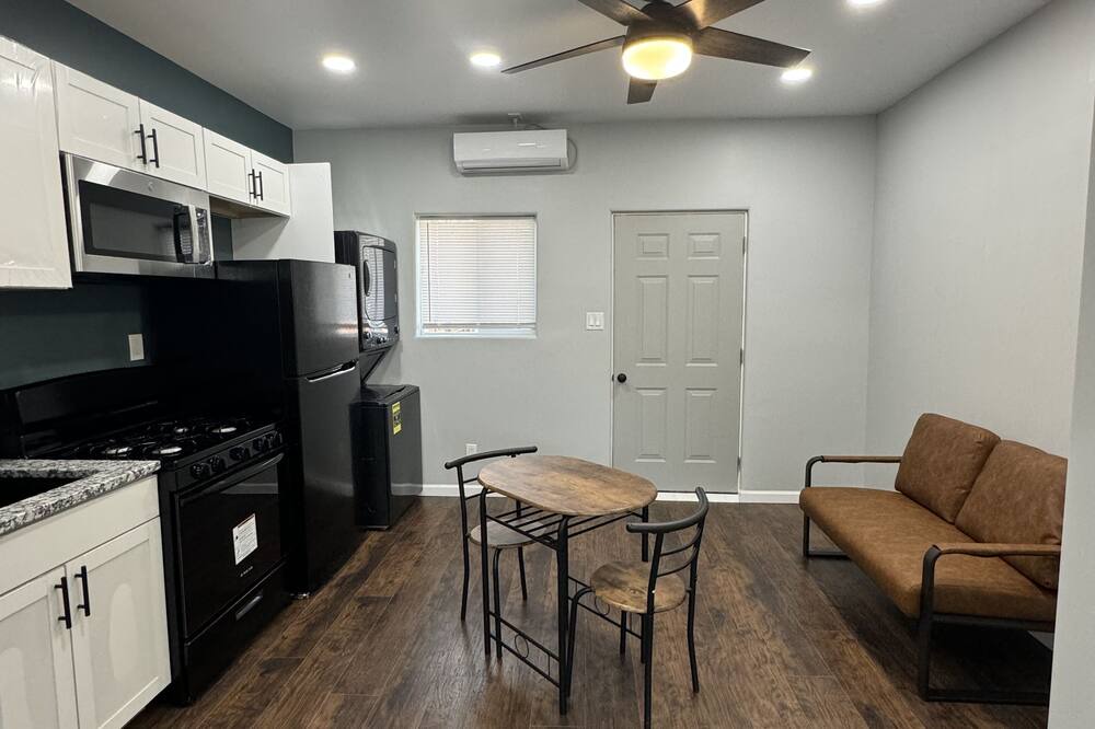 Photo of Kitchen in Barelas