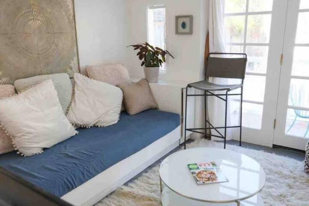 Photo of Livingroom in San Anselmo