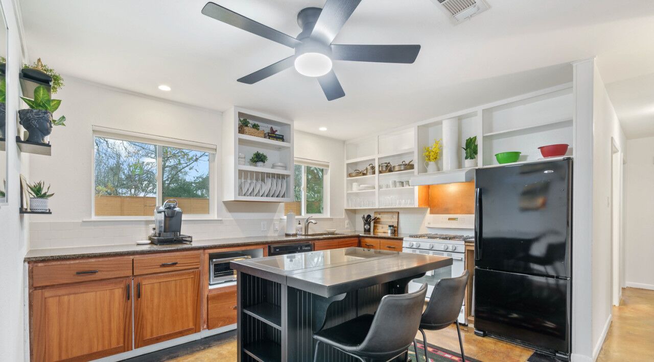 Photo of Kitchen in South Manchaca