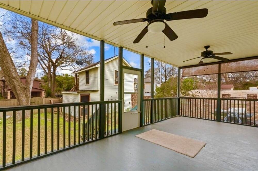 Photo of Outdoor in Highland Historic District