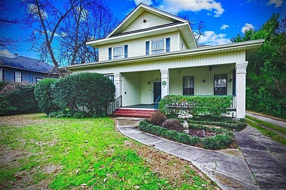 Photo of Outdoor in Highland Historic District