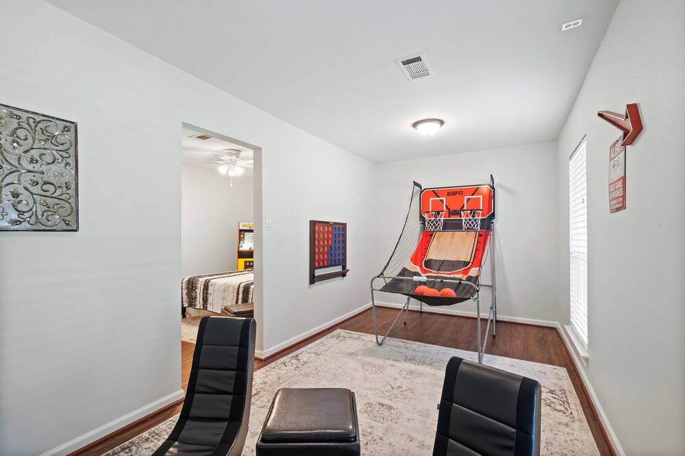 Photo of Bedroom in Pasadena