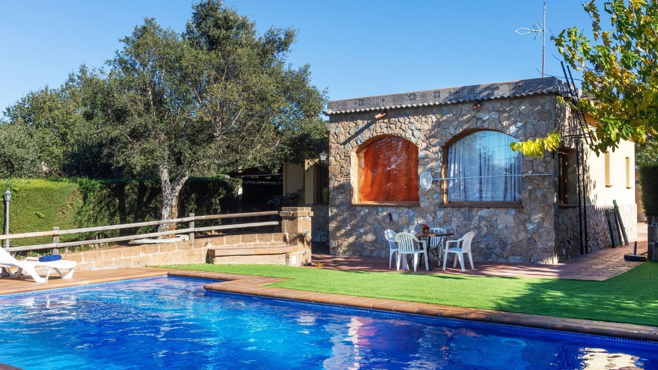 Photo of Outdoor in Can Carbonell