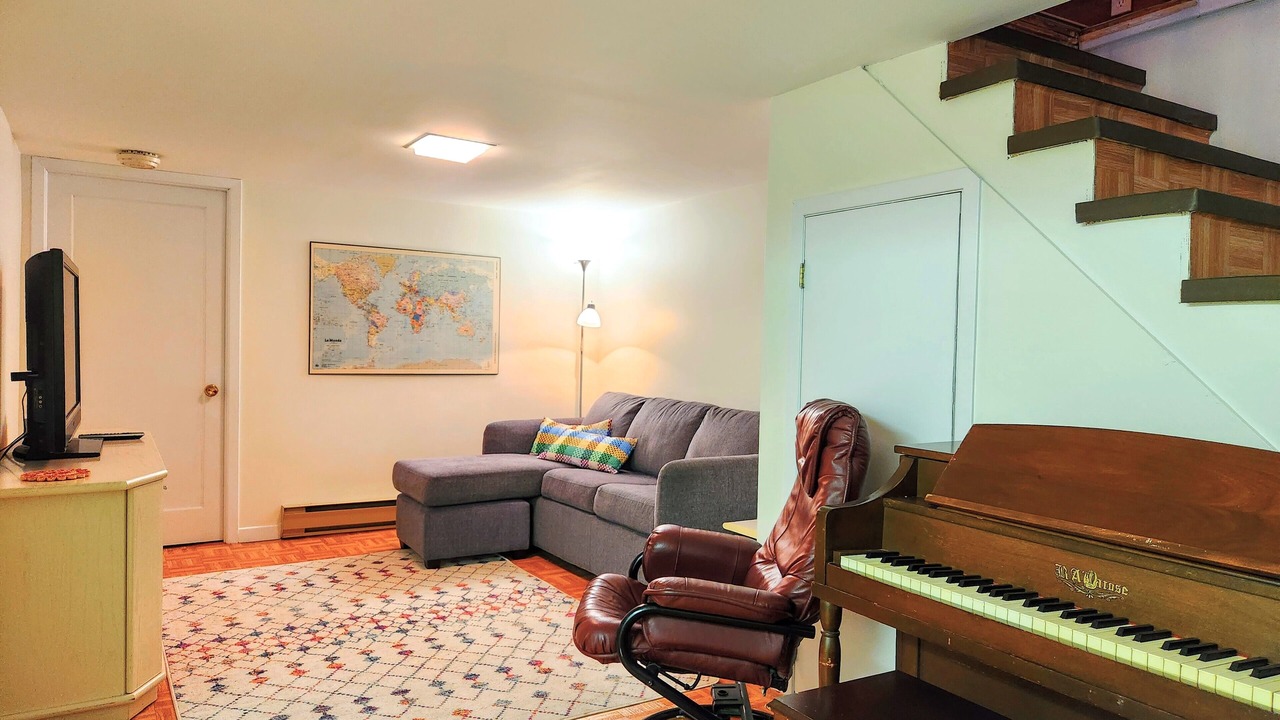 Photo of Livingroom in Riviere-a-Pierre