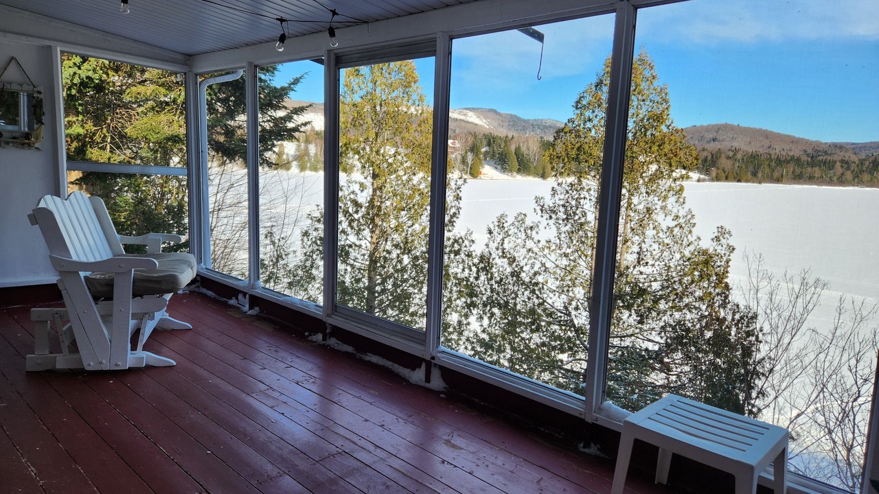 Photo of Patio Balcony in Riviere-a-Pierre