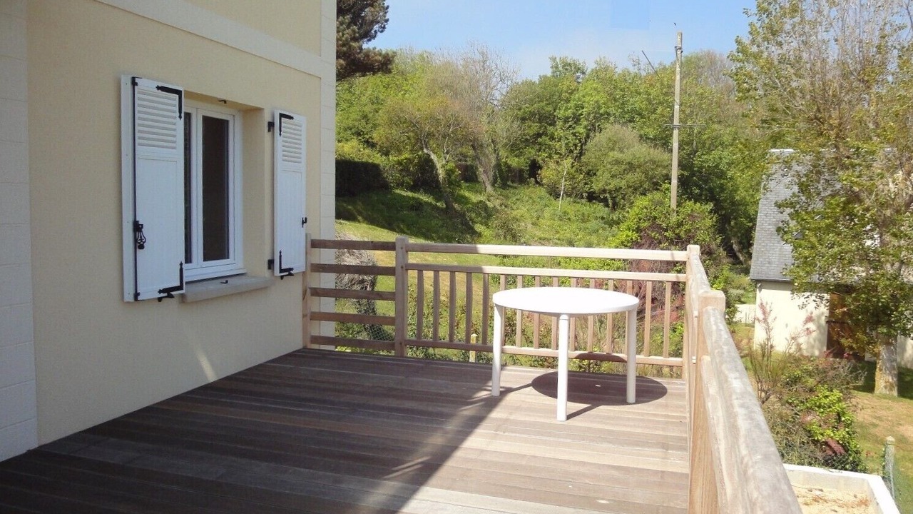 Photo of Outdoor in Saint-Laurent-sur-Mer