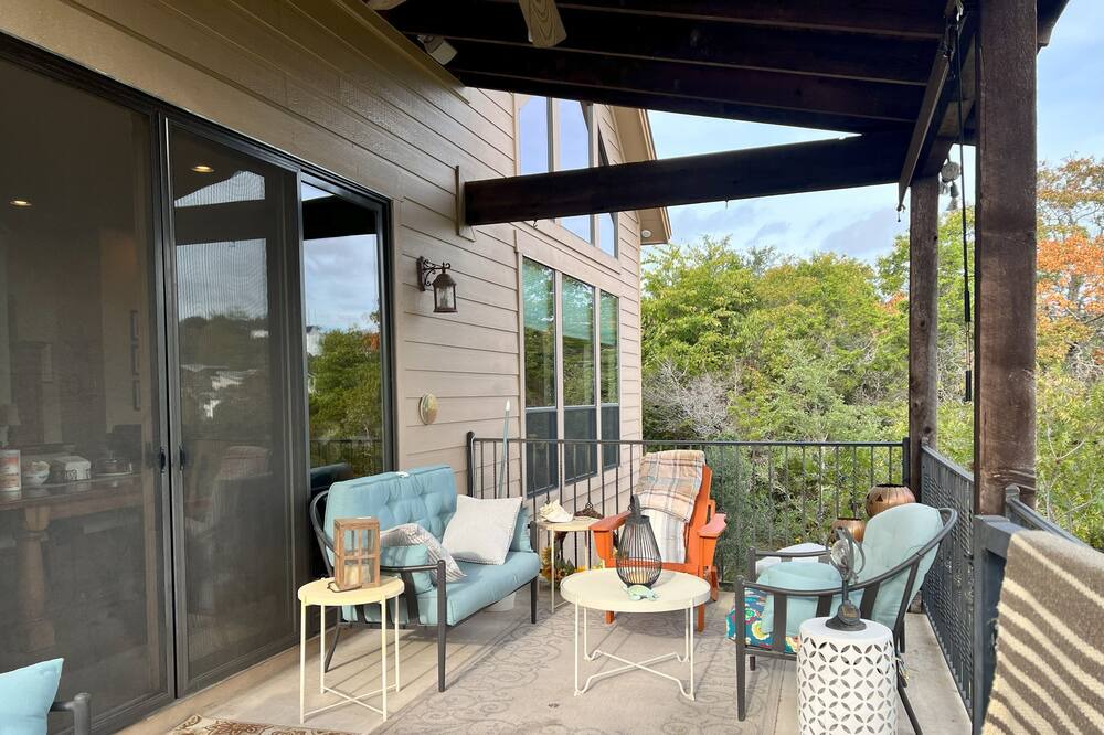 Photo of Outdoor in Apache Shores