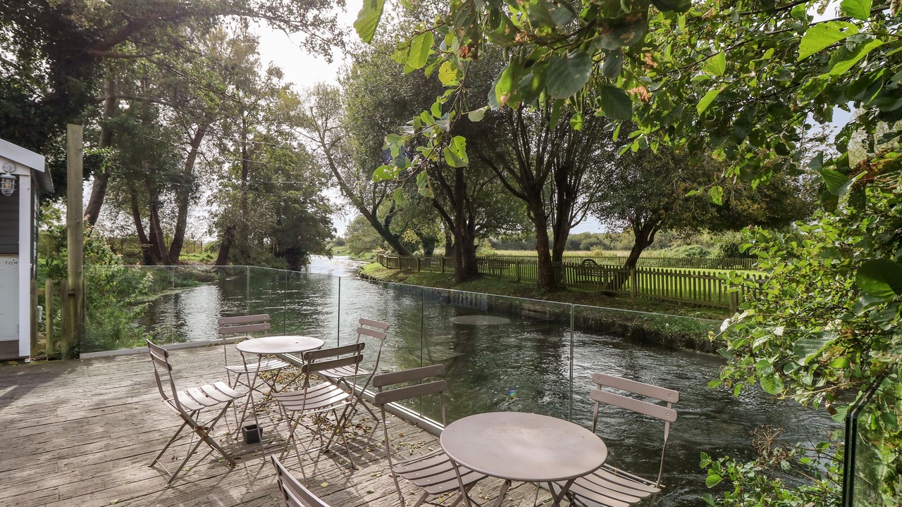 Photo of Outdoor in Sopley