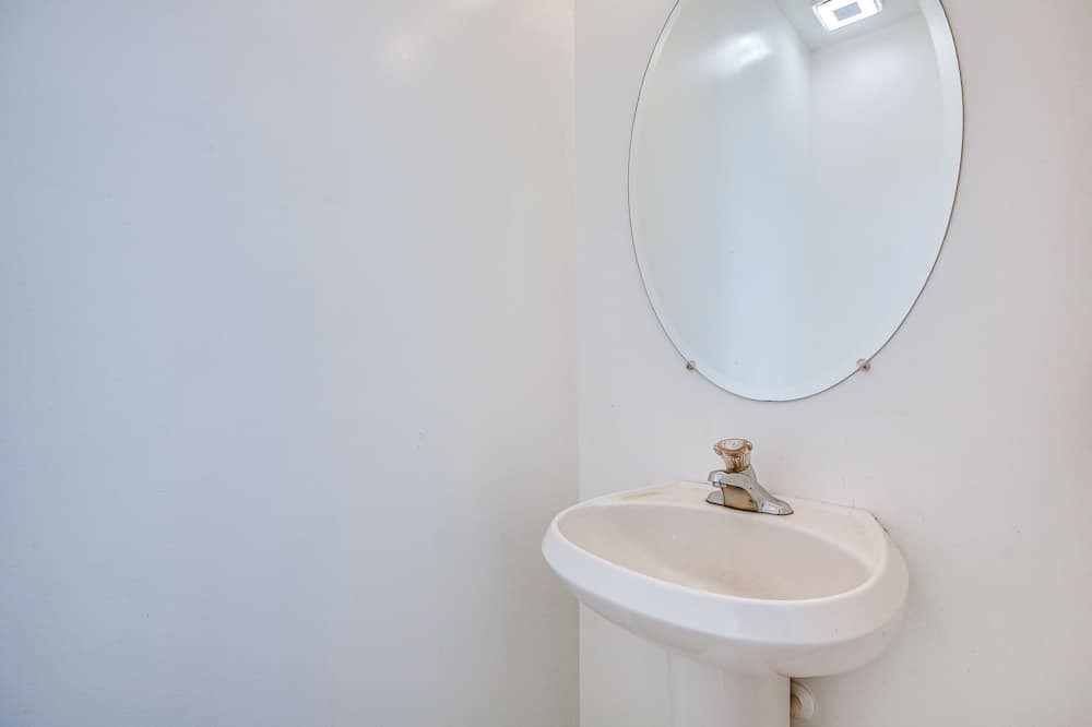 Photo of Bathroom in Egg Harbor Township
