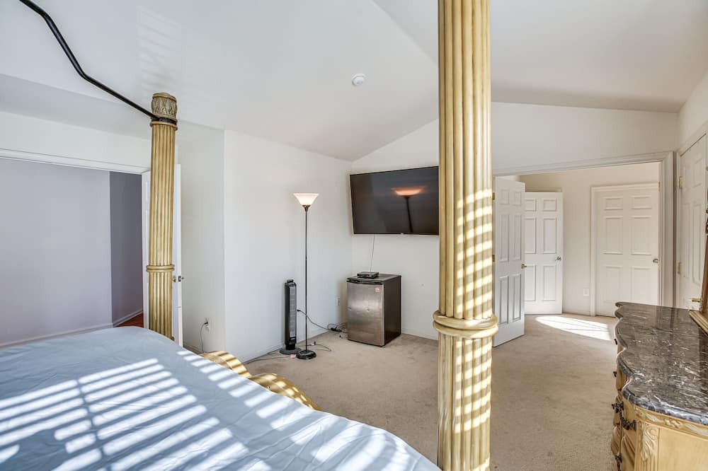 Photo of Bedroom in Egg Harbor Township