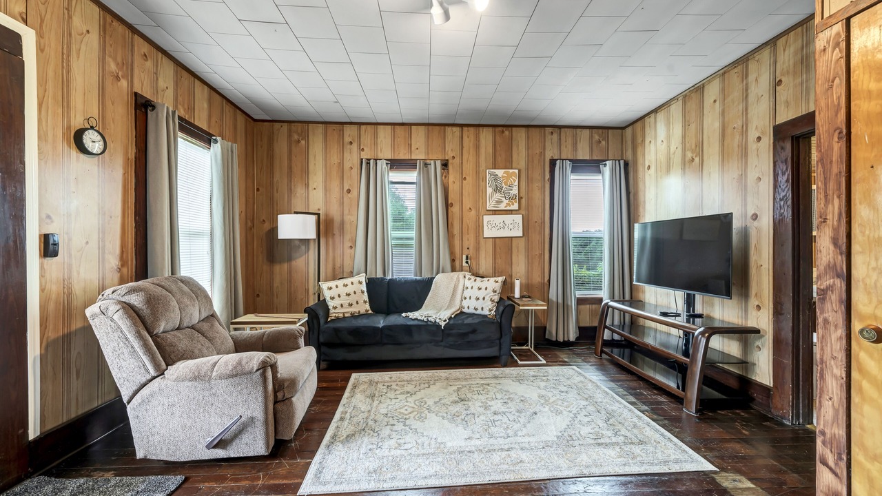 Photo of Livingroom in Mount Vernon