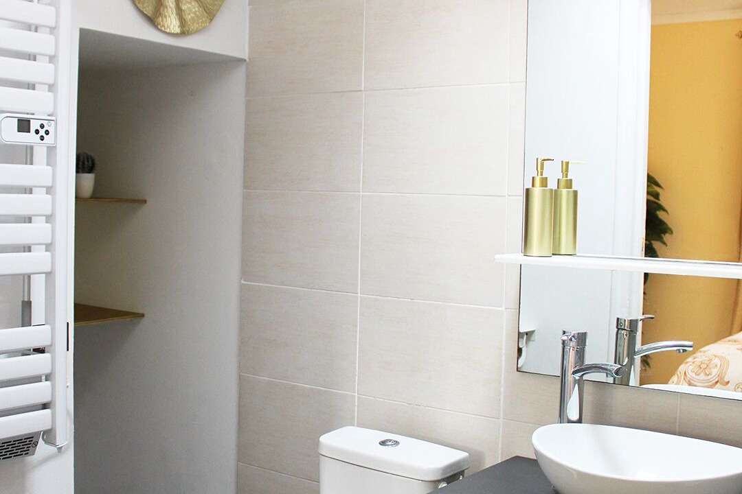 Photo of Bathroom in Lamonzie-Montastruc