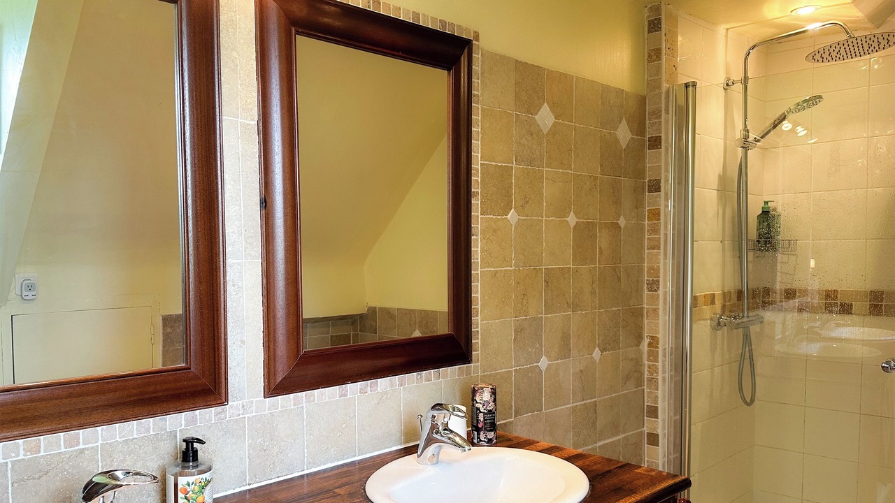 Photo of Bathroom in Lamonzie-Montastruc