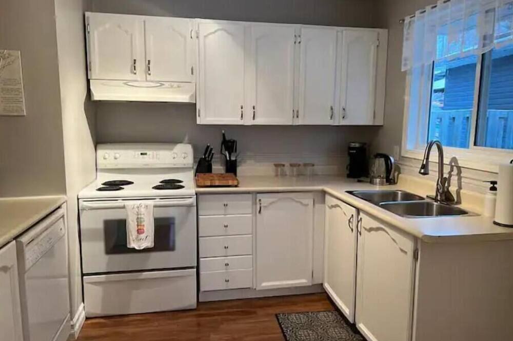 Photo of Kitchen in Terrace Bay