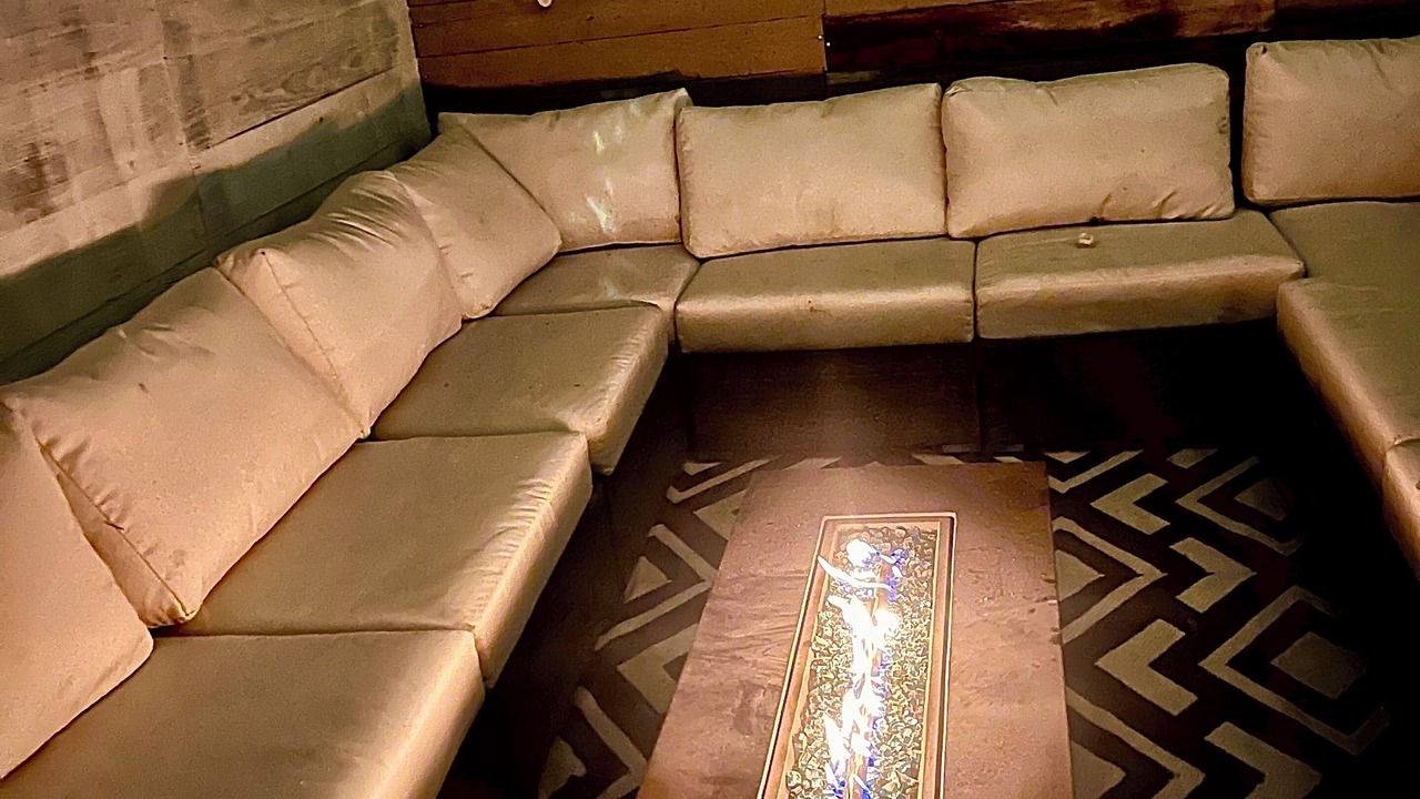 Photo of Others in Hollister