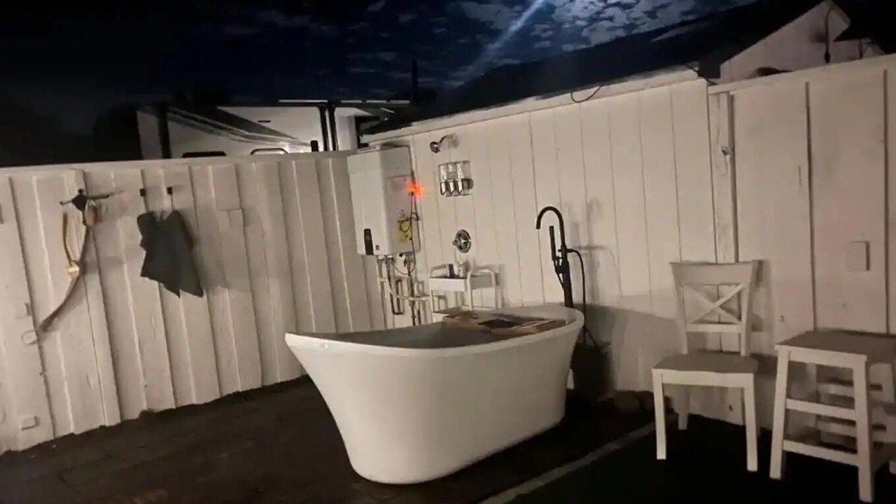 Photo of Others in Hollister