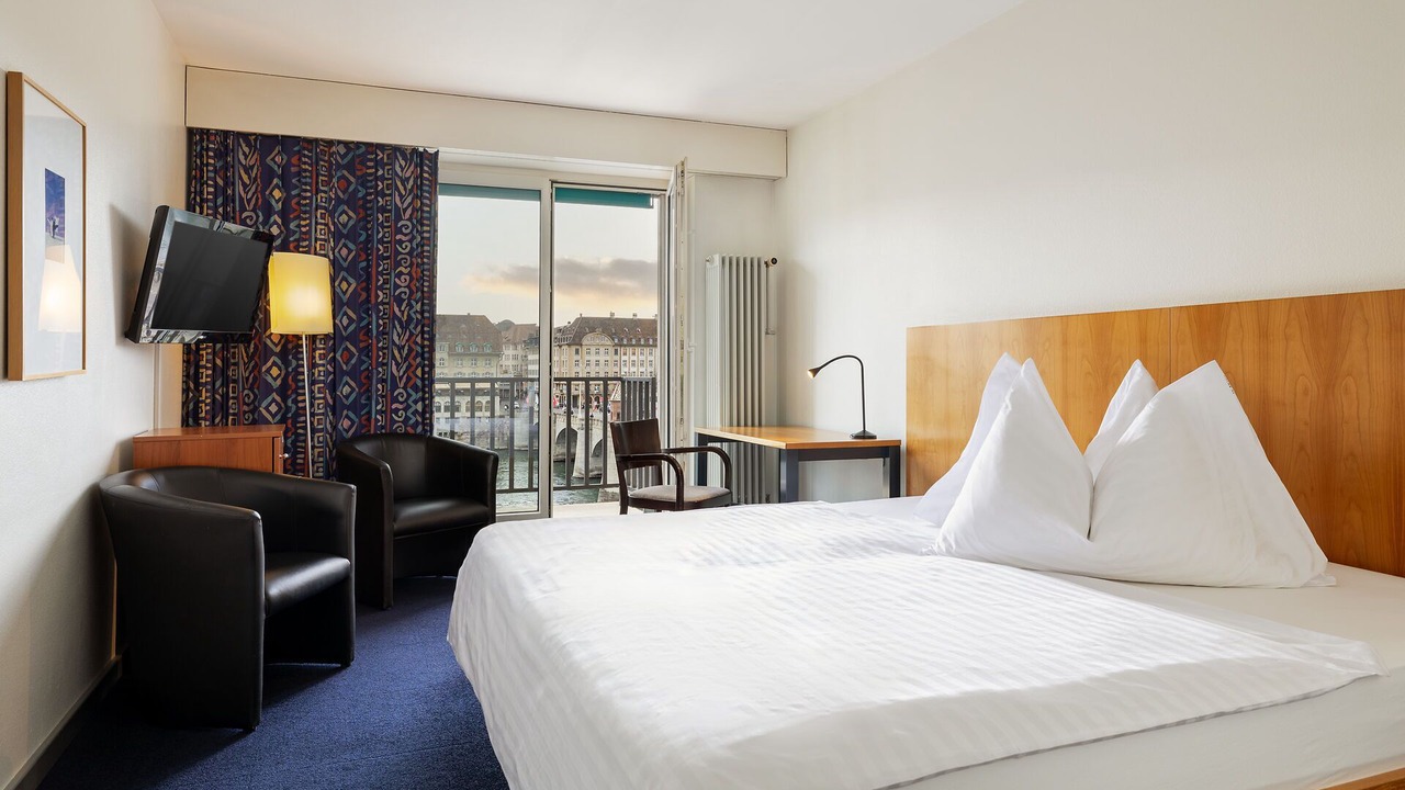 Photo of Bedroom in Basel City Centre