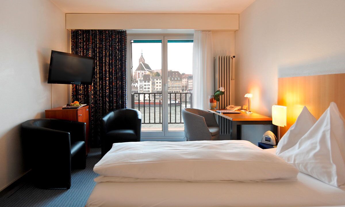Photo of Bedroom in Basel City Centre