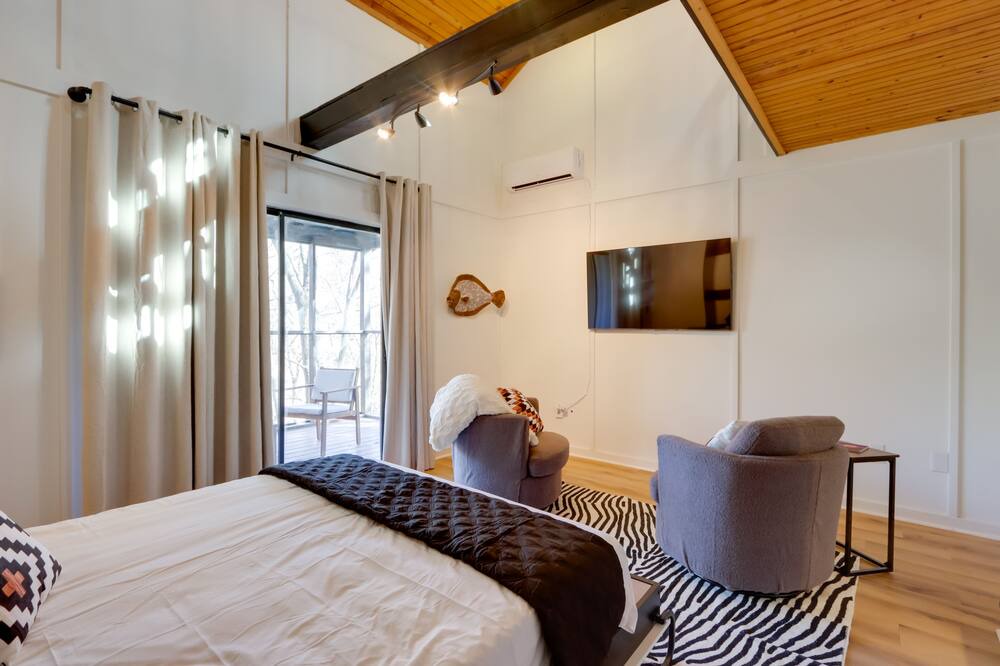 Photo of Bedroom in Gentry