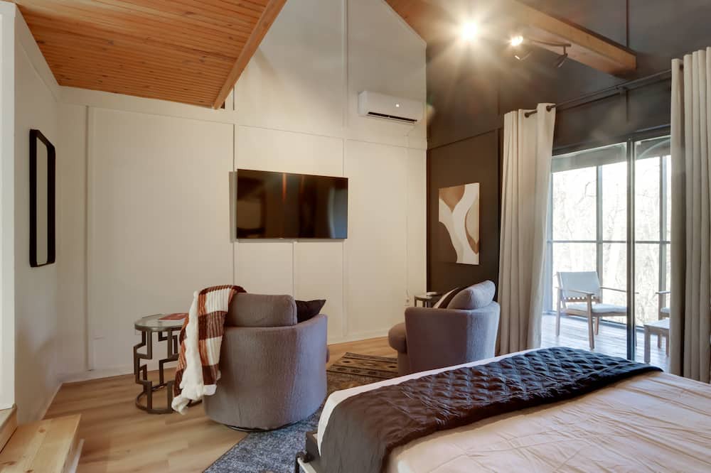 Photo of Bedroom in Gentry