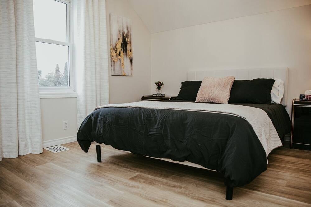 Photo of Bedroom in Timiskaming District