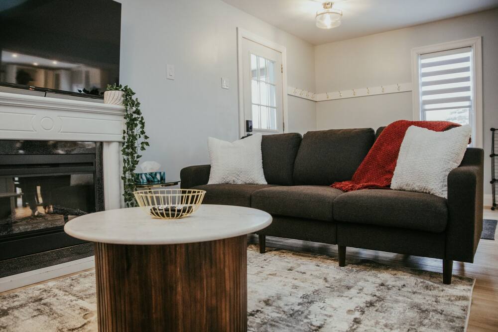 Photo of Livingroom in Timiskaming District