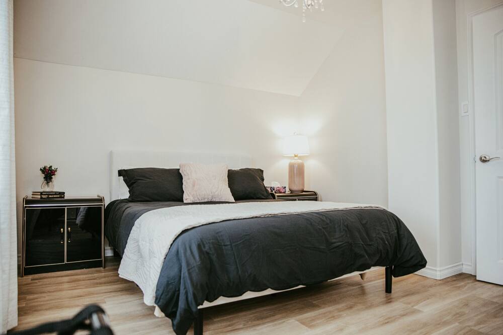 Photo of Bedroom in Timiskaming District