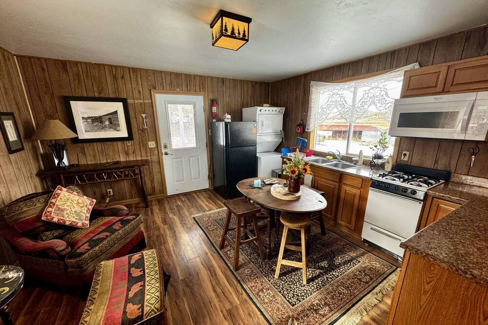 Photo of Livingroom in Rangely