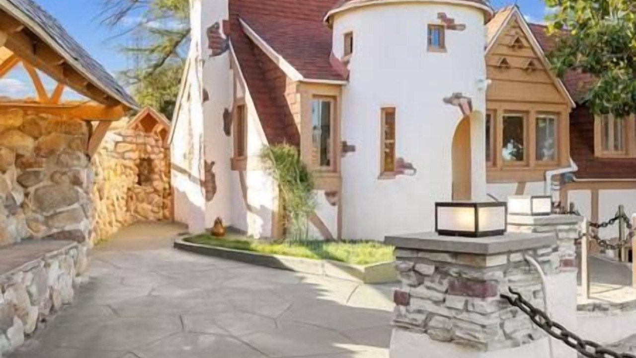 Photo of Patio Balcony in Newhall