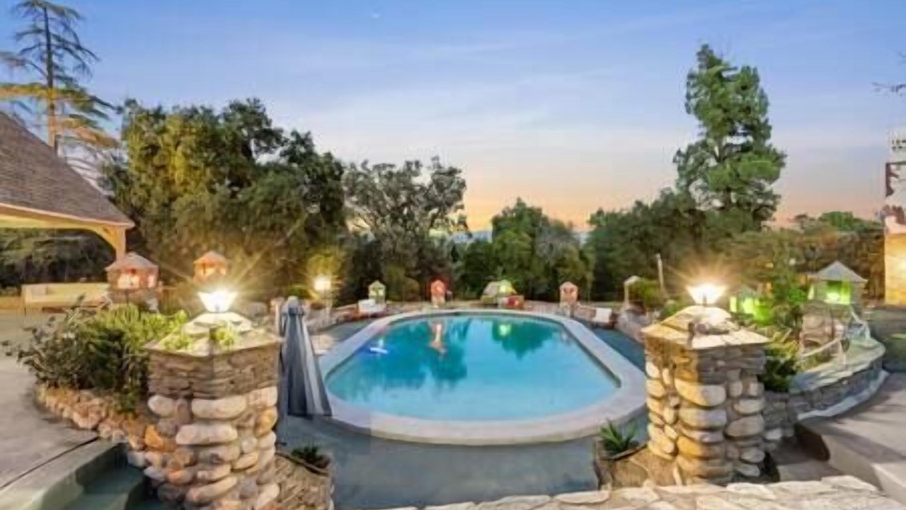 Photo of Outdoor in Newhall