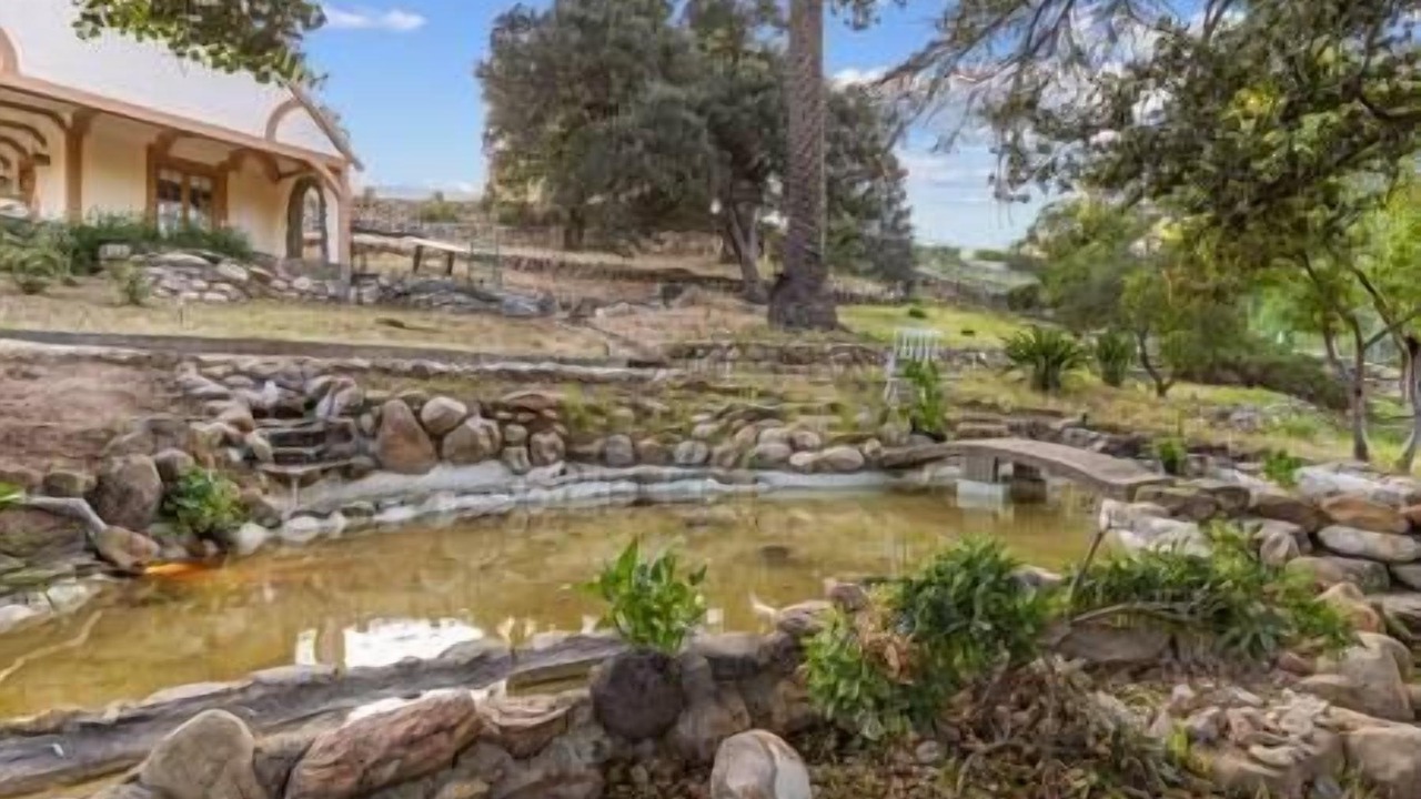 Photo of Outdoor in Newhall