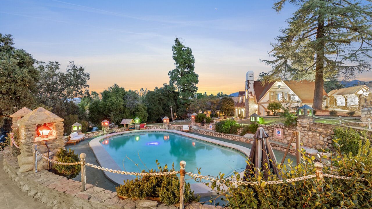 Photo of Outdoor in Newhall
