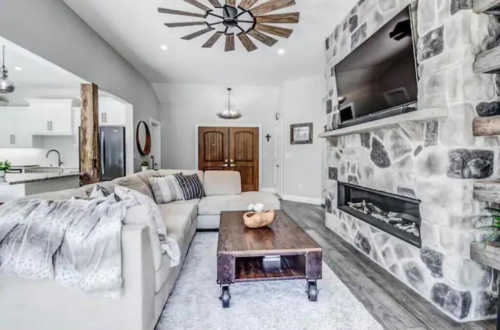 Photo of Livingroom in Woodslee